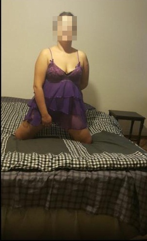 Ankara Escort Kapıda Ayakkabı Bırakan Adam